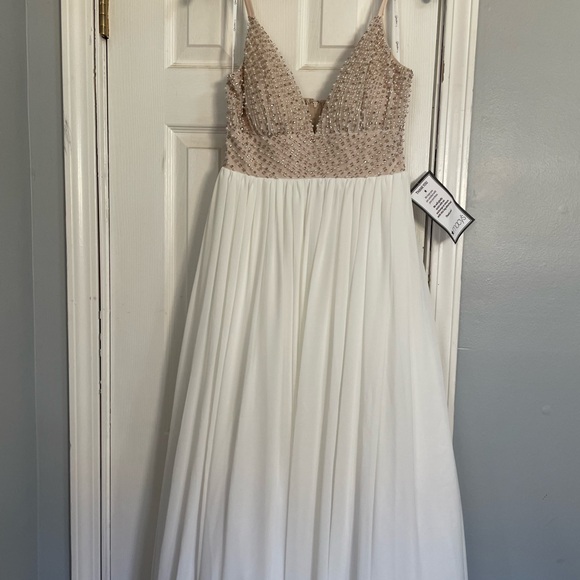 Speechless Beige and White Prom Dress - Picture 1 of 5